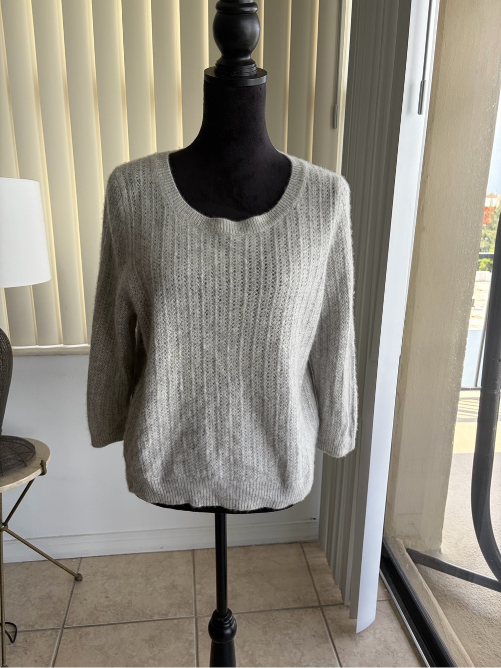 Eric Bompard Paris 100 Pure Cashmere Gray Open Knit Sweater Womens XL French